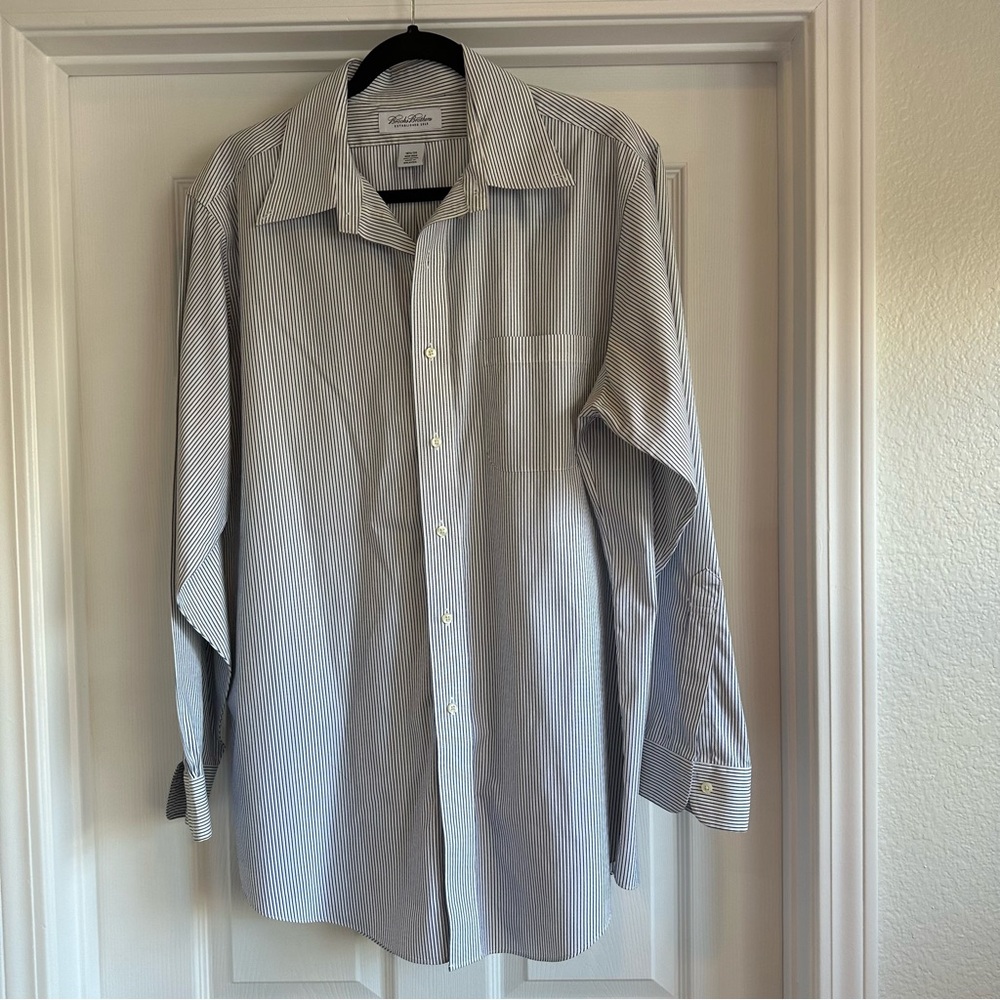 Brooks Brothers Men’s Blue and White Striped Dress Shirt Size 16.5 & 34